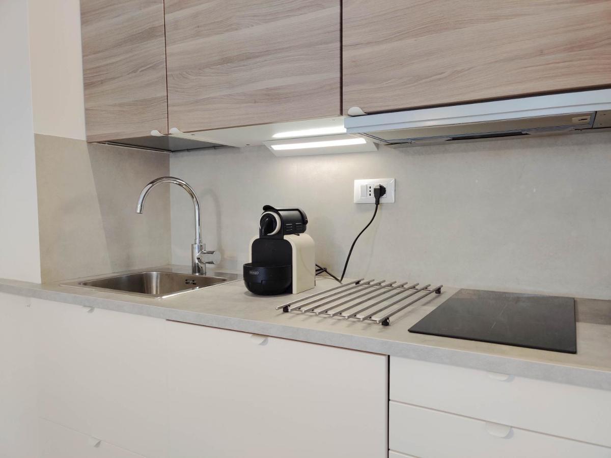 Downtown Apartments Merlo Milano Exterior foto